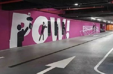 峨山墙绘设计师的选择是关键。