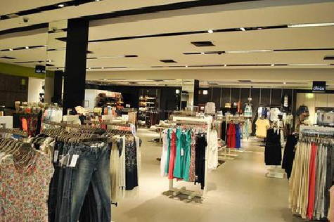 峨山商场里的店面怎么装修？